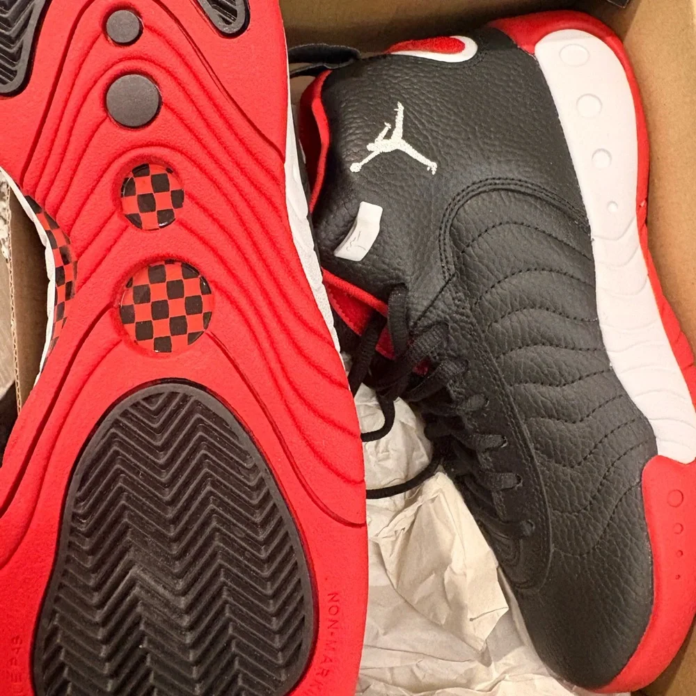 Jordan Men’s Black/Red Basketball Sneakers